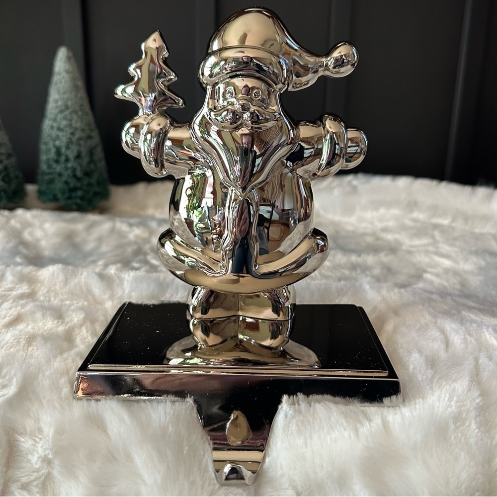 Dansk Int'l Santa Claus Hook Stocking Holder Hanger Heavy Silver Tone 3D NEW - 1